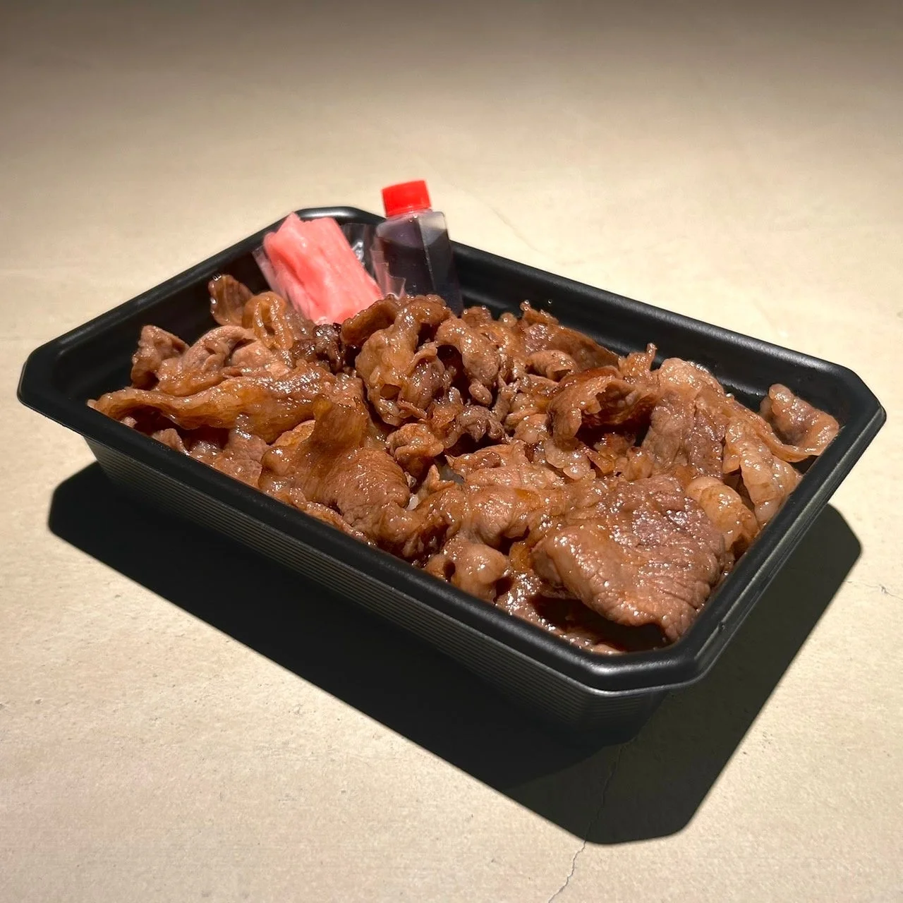 テイクアウト与論ビーフ焼肉弁当