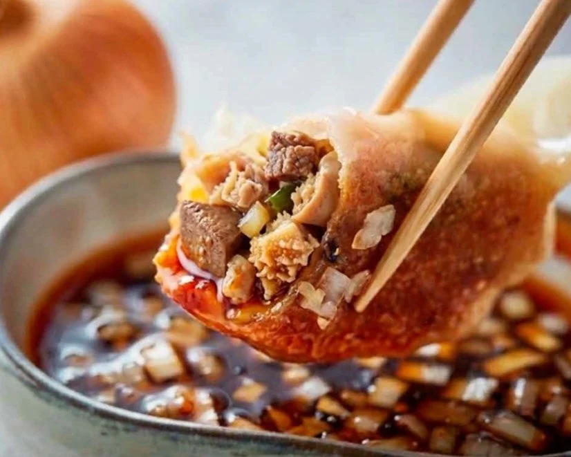 餃子、揚げ物、肉料理
