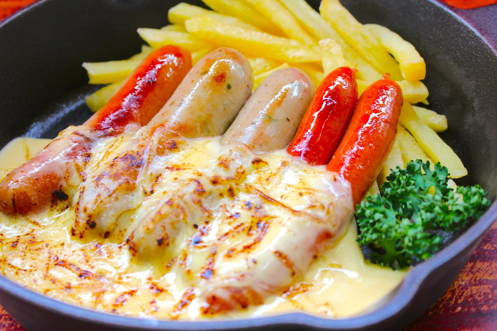 アインガーの肉炙りチーズソーセージ3種5点盛り