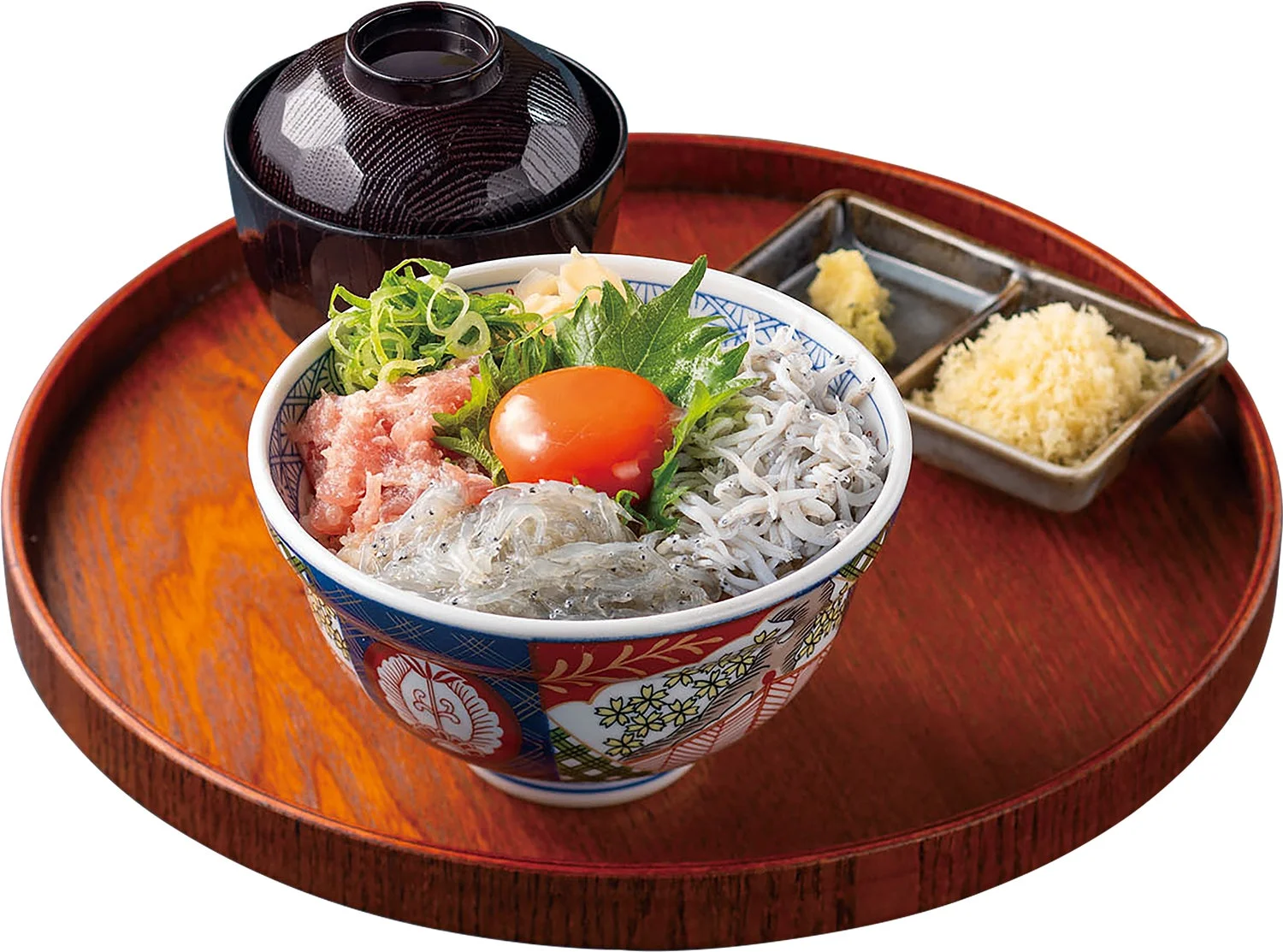 生しらすと釜揚げしらすの三色丼