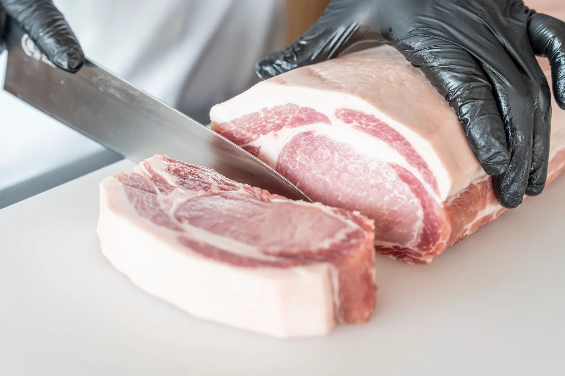 肉の手切り