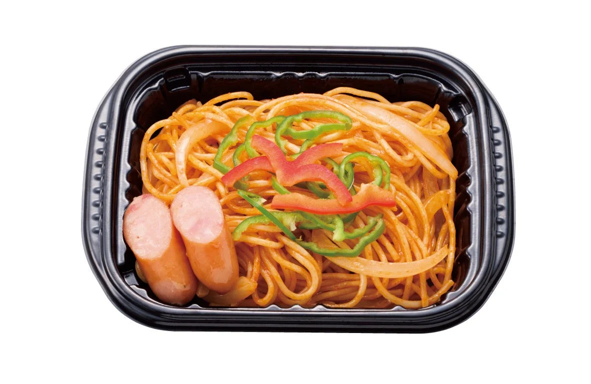 ナポリタン、スパゲッティ、ソーセージ