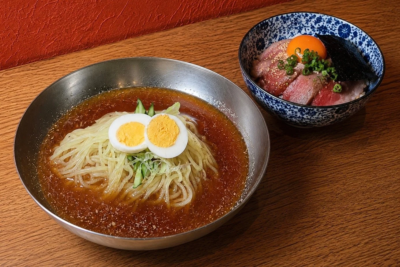 冷麺とミニまかない丼のセット