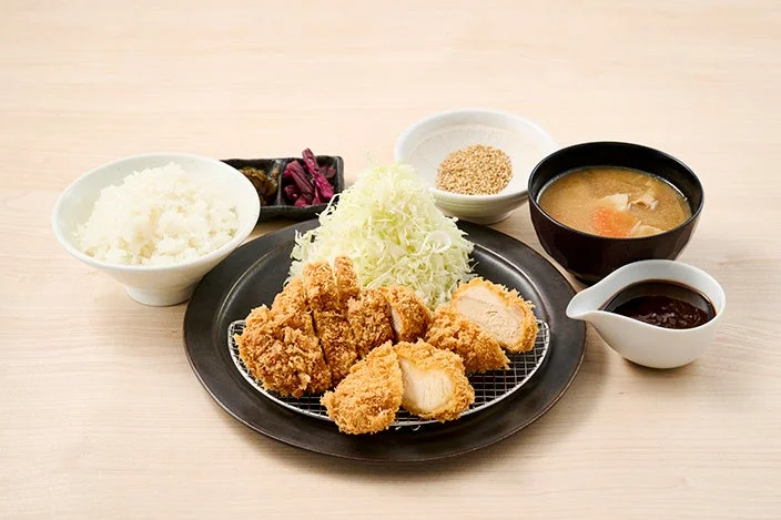チキンカツ定食