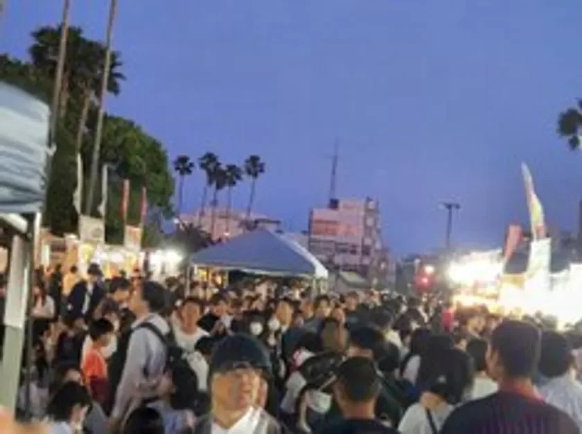 会場夜の様子