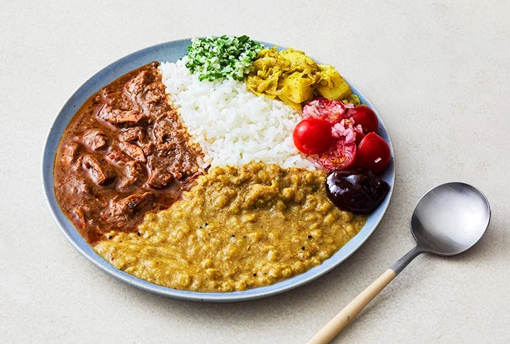 ジャックフルーツとダルカレーのワンプレート